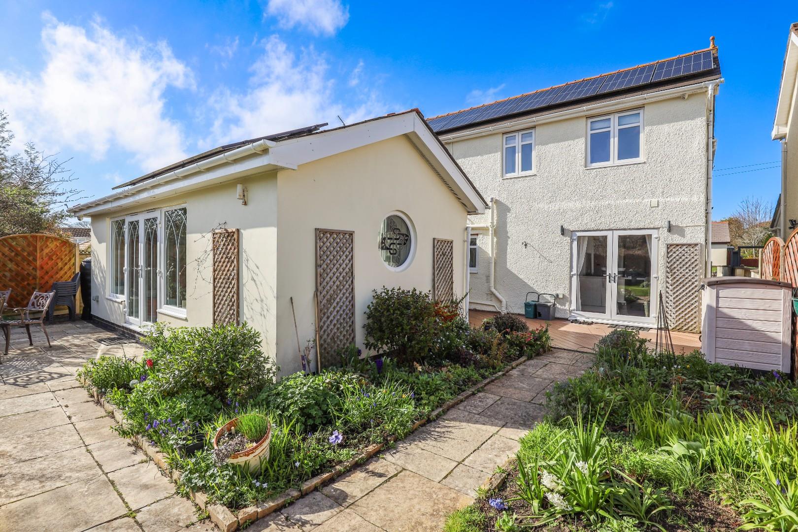 Swn-Y-Nant, Tyle House Close, Llanmaes, Nr Llantwit Major, CF61 2XZ